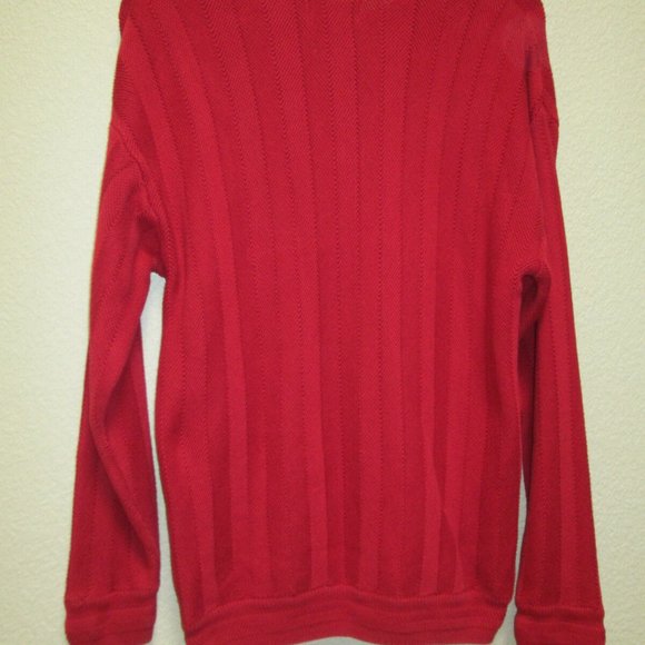 RED CREW NECK SWEATER L - Picture 4 of 4